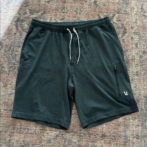 Vuori Sunday Performance 8” Short